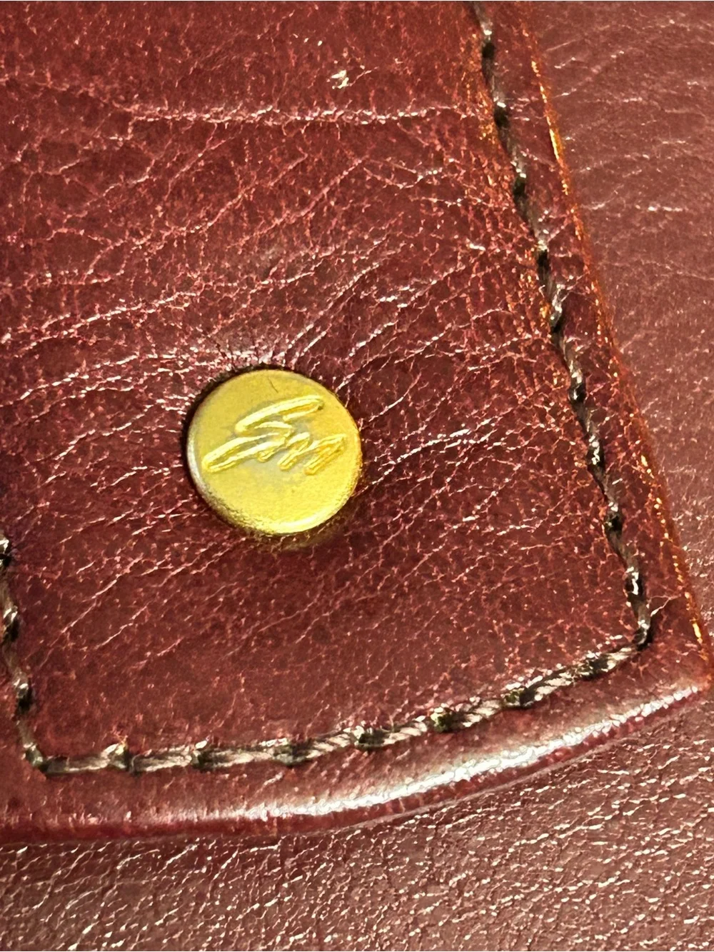 Stone Mountain Women’s Classic Burgundy Snap Wallet